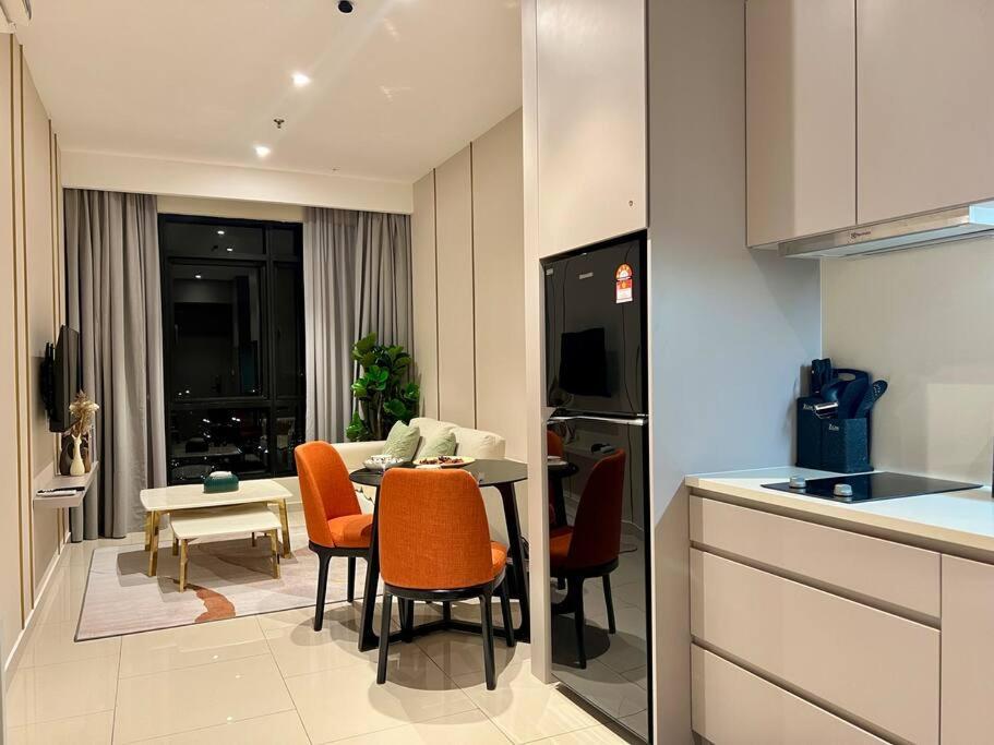 Hill10 Residence, I-city Apartment *