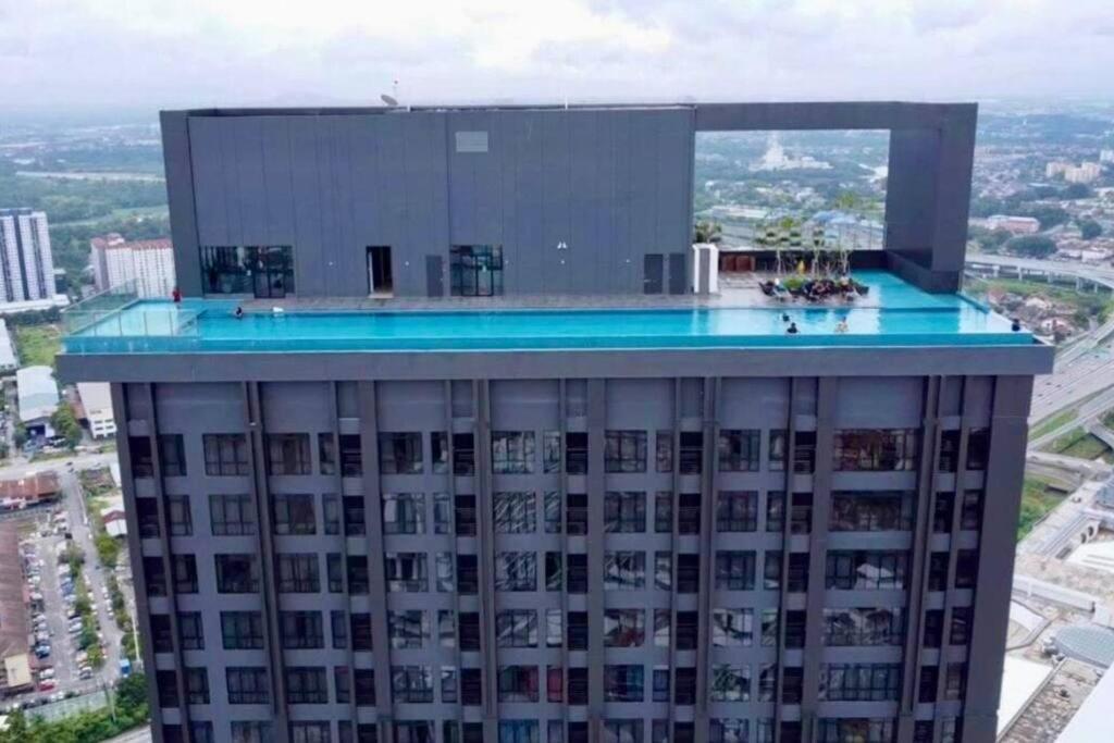 Hill10 Residence, I-city * Shah Alam